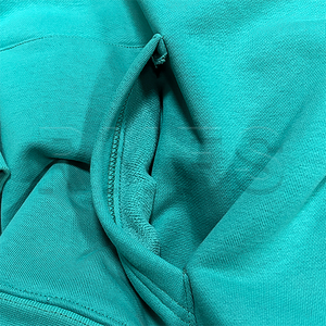 Fabricant de vêtements vierges en molleton de coton lourd avec logo personnalisé Fabricants de sweatshirts à capuche essentiels pour hommes pullover avec poche - Product Image 4