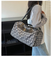 Bolsa de Viaje de Fin de Semana con Diseño Jacquard, Ribete de Cuero, Correa de Hombro Ajustable, Bolso Tejido Geométrico de Gran Capacidad