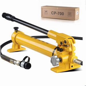 Bomba Manual Hidráulica Portátil CP-700 de Acero al Carbono de Dos Etapas OEM Fácil de Usar 700 <span class=keywords><strong>Bar</strong></span> Acoplamiento Rápido ZG3/8 - Product Image 6