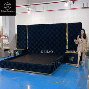 Mobilier de chambre à coucher Premium <span class=keywords><strong>Lit</strong></span> Bett Cadre de <span class=keywords><strong>lit</strong></span> <span class=keywords><strong>King</strong></span> <span class=keywords><strong>Size</strong></span> Ensemble de lits rembourrés en velours italien Lits doubles modernes de luxe - Product Image 3