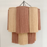 Lustre en fibre décoratif fait main de style bohème avec pompons pour hôtel, salon, restaurant
