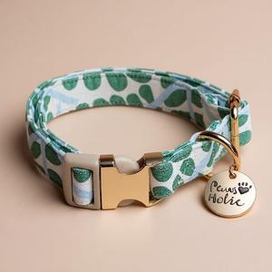 Collar para Perro de Algodón con Estampado Moderno de Lujo en Color Menta, Talla M, Cómodo y Duradero, Accesorio para Pasear, Diseño Exclusivo para Perros, Personalizable - Product Image 1