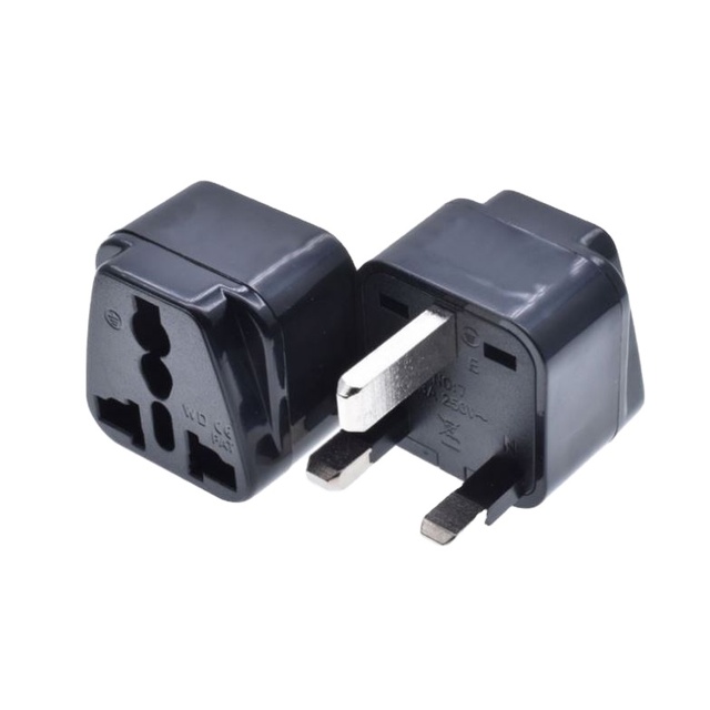 UK Travel Adapter for TYPE G Plug With Electrical Outlets in United Kingdom, Hong Kong, Ireland, Great Britain, Scotland