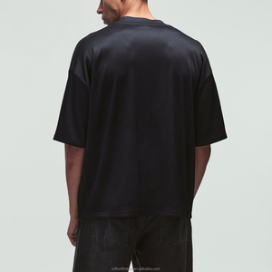 Camiseta plisada de media manga con cuello en V liso de hip-hop holgada de talla grande de poliéster de verano con logotipo personalizado para hombre - Product Image 6