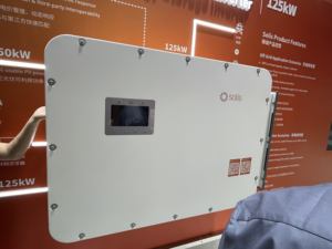 Solis S6-EH3P 80-125 K10-NV-YD-H 100kw 125kw商用エネルギー貯蔵用三相ハイブリッドソーラー - Product Image 2