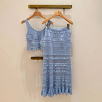Nouvelle Collection Été 2026 : Ensemble 2 Pièces Tricoté pour Femme – Débardeur Sans Manches et Jupe Longue à Volants – Tenue Décontractée et Élégante