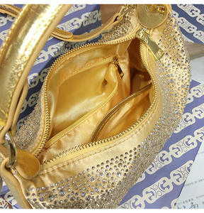 กระเป๋าถือทรงโฮโบประดับคริสตัลสำหรับผู้หญิง ลดราคาสุดฮอต เหมาะสำหรับงานปาร์ตี้ตอนเย็นและงานแต่งงาน - Product Image 4