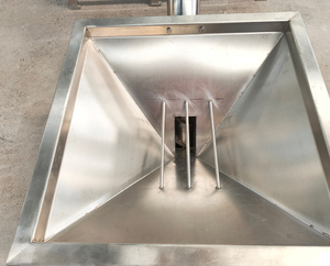 Mélangeur d'aliments pour volailles <span class=keywords><strong>de</strong></span> ferme mélangeur <span class=keywords><strong>de</strong></span> ruban mélangeur d'aliments <span class=keywords><strong>de</strong></span> 2 tonnes pour poulet porc vache production <span class=keywords><strong>de</strong></span> granulés <span class=keywords><strong>de</strong></span> mélange d'aliments prémélangés - Product Image 4