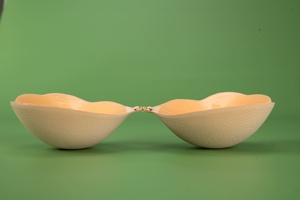 Coussinets de <span class=keywords><strong>soutien</strong></span>-<span class=keywords><strong>gorge</strong></span> invisibles en forme de coquille, sans bretelles, respirants, en éponge de silicone, auto-adhésifs, film PE, confortables, liftants, imperméables, écologiques - Product Image 3