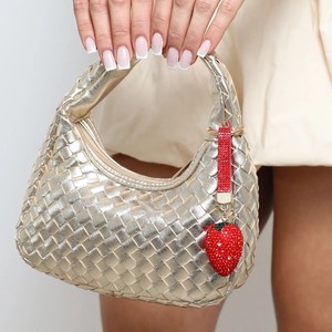 Llavero <span class=keywords><strong>con</strong></span> Colgante de Fresa <span class=keywords><strong>con</strong></span> Diamantes en 3D, Bonito Colgante de Fruta para Bolsos, Carteras y Mochilas - Product Image 4