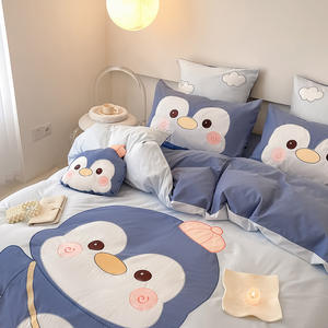 Mignon <span class=keywords><strong>pingouin</strong></span> dessin animé impression confortable confortable ensemble de literie doux coton écologique de haute qualité pour enfants adultes pour la saison d'automne - Product Image 4
