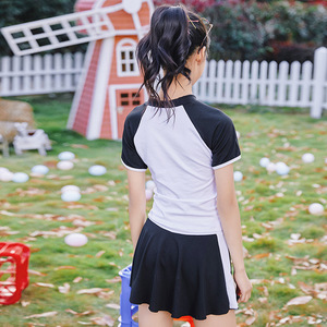 ชุดว่ายน้ำเด็กผู้หญิงแบบกระโปรงสองชิ้น แห้งเร็ว UPF 30 สำหรับเด็กอายุ 8-12 ปี สีขาว สีดำ สีชมพู - Product Image 2