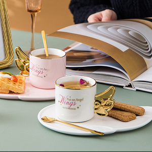 Seaygift Châu Âu Quà Tặng Sáng Tạo Bắc Âu Đôi Cánh Thiên Thần Bằng Gốm Màu Vàng Có Tay Cầm Ly Trà Cà Phê Cốc Sứ Với Bộ Đĩa - Product Image 2