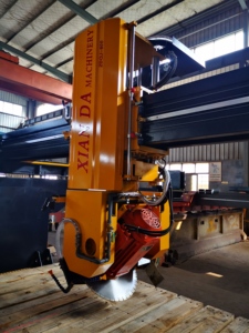Machine de découpe de <span class=keywords><strong>pierre</strong></span> à moteur 15KW à infrarouge de haute précision contrôlée par PLC, découpeuse de <span class=keywords><strong>pierre</strong></span> automatique intégrée pour le marbre et le granit - Product Image 3