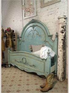 Di alta qualità francese <span class=keywords><strong>legno</strong></span> <span class=keywords><strong>massello</strong></span> fatto a mano intagliato camera da letto letto parete letto King/Queen Size bianco letto - Product Image 2