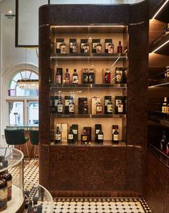 Muebles Personalizados para Tiendas de Cigarros y Vinos |   Exhibidor de Tabaco de Madera |   Vitrina LED para Licores para Decoración de Tiendas Minoristas - Product Image 3