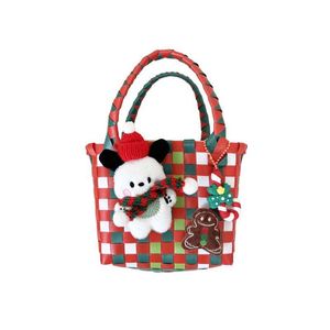 Vente directe usine – Nouveau panier cadeau de Noël coloré à carreaux, sac à main mignon et adorable en tissu tressé pour les fêtes - Product Image 1