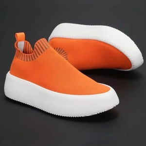 Chaussures décontractées à enfiler pour hommes, tendance et élégantes, en gros - Product Image 3