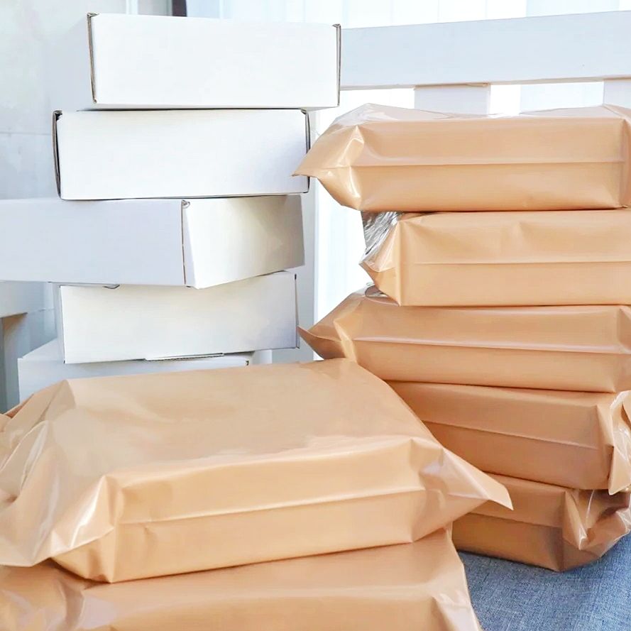 Portaposate Da Viaggio 100 Buste Postali In Polietilene Con Logo