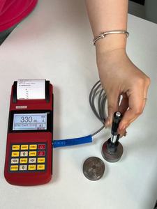 Testeur de dureté numérique universel de haute précision MH-320 Yuboo avec écran, design portable, garantie de 12 mois - Product Image 3