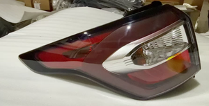 Faro Posteriore Destro per Ford ESCAPE 2017-2019 GJ5Z13405H, Accessori Auto a Prezzo di Fabbrica - Product Image 4