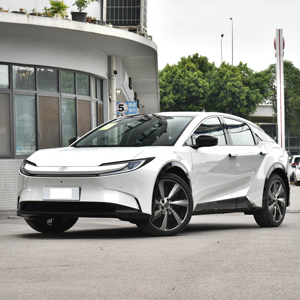 Nuova Toyota BZ5 EV Berlina 2026 (Modello 2025) - Autonomia 550km/630km - Veicolo Nuovo di Zecca - Product Image 1