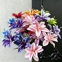 Künstliche Seiden-Lilien 3-Köpfiges Blumenarrangement Lila Langlebige Dekoration für Zuhause Weihnachten Ostern Neujahr Halloween