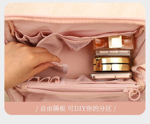 Nueva Bolsa de Cosméticos Multifuncional de Gran Capacidad, Portátil, para Mujer, con Diseño Vertical y Cierre Resistente al Agua - Product Image 4