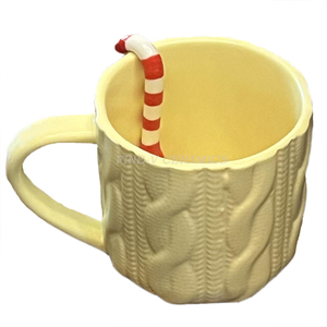 <span class=keywords><strong>Taza</strong></span> de porcelana personalizada con cuchara mágica, tazón de punto de cerámica en relieve rojo y blanco para Navidad - Product Image 3