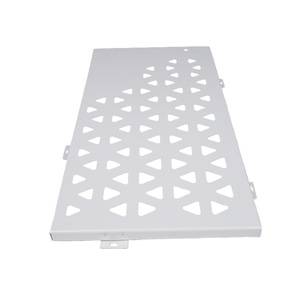 Panel de Aluminio Personalizado con Recubrimiento en Polvo Anticorrosión, Muro Cortina Exterior de Diseño Moderno - Product Image 1