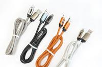 Cable USB Tipo-C de Carga Rápida con Diseño Iluminado y Trenzado de Nailon con Luces LED