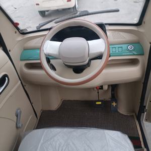 Carrosserie compacte pour un passage facile dans les rues et les allées étroites, stationnement pratique - Product Image 6