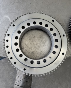 Ur330 su misura anello girevole parti del cuscinetto girevole supporto per UNIC UR330 escavatore gru per macchine industrie - Product Image 2