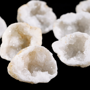 Bán buôn chữa bệnh đá tự nhiên rõ ràng thạch anh geode cụm Chất lượng cao nguyên tinh thể trắng Agate geode cụm để trang trí - Product Image 1