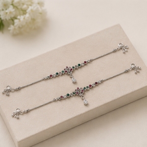Pulseras de Tobillo Tradicionales de Plata 925 con Diseño Floral, Pulseras de Tobillo Elegantes y Modernas para Mujer, para Uso Diario - Product Image 2