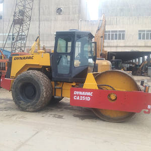 Dynapac CA251D d'occasion, rouleau compresseur de 3 tonnes, moteur Cummins, tambour simple, 75 kW, puissance de terrassement élevée, modèle 2018, force de compactage de 50 kN - Product Image 1