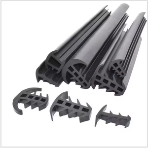בצורת t לוח איטום רצועה <span class=keywords><strong>pvc</strong></span> extruded עמיד למים פרופיל גומי אטם פוטו-וולטאי - Product Image 3