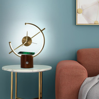 Lampe de table en aluminium, design moderne minimaliste de luxe, avec commande tactile et charge sans fil, pour la chambre à coucher