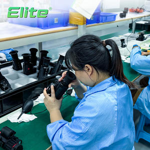 Lunettes de vision nocturne avec Gen2 +/Gen3 IIT P43/P45 offrant des performances FOM 1200 + adaptées à une utilisation sur la tête. - Product Image 6