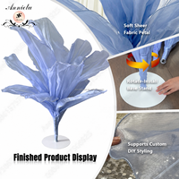 ANNIELU Vente en gros de fleurs en organza bleu poussière pour centre de table, hortensia en tissu sculptural pour mariage, banquet, événement, location