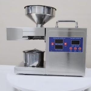 Petite presse à <span class=keywords><strong>huile</strong></span> à froid pour les petites entreprises, pour avocat, sésame, moringa, cynorrhodon, noix, cacahuètes, graines noires, palmier, tournesol - Product Image 4