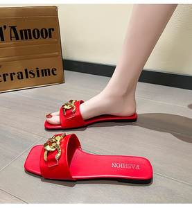 Chaussures pour dames Chaussures d'été de haute qualité pour femmes Nouvelles chaussures <span class=keywords><strong>plates</strong></span> antidérapantes résistantes à l'usure Vente directe de pantoufles légères pour dames - Product Image 2