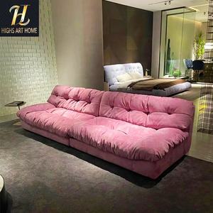 Canapé en cuir nuage minimaliste italien crémeux Grand canapé plat trois places en rangées droites Canapé en tissu givré pour villa - Product Image 1