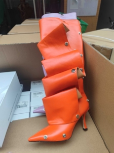 Nuovo colore Western Botas Alto <span class=keywords><strong>tacco</strong></span> sottile borchiato stivali Mujer larghi polpaccio da donna - Product Image 3