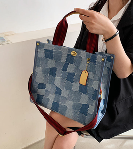Nuevo bolso de hombro de lujo para mujer, diseño clásico de fabricante, bolso de mano de moda para mujer - Product Image 3