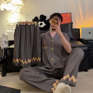 Conjunto de <span class=keywords><strong>pijamas</strong></span> de tres piezas de seda hielo y nieve de satén con solapa pequeña para hombre de verano al por mayor - Product Image 6