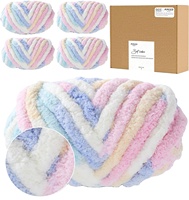 Vente en gros Xinhai 10 #   Fil chenille fantaisie teint de 2 cm (polyester/nylon) pour tricot à la main