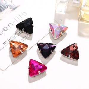 Adornos de Cristal Triangulares 3D con Forma de Garra, Cosidos a Mano, para Vestidos de Novia, Cuellos de Ropa, Accesorios para Costura y Manualidades - Product Image 4