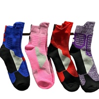 Chaussettes de basketball transfrontalières professionnelles montantes jusqu'à la cuisse, athlétiques, tricotées, respirantes, absorbant la transpiration, avec bordure estivale et motif dessiné à la main