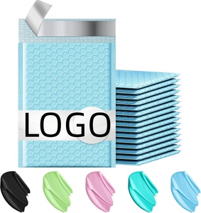 Sobres de Polietileno con Burbujas, Impermeables, con Logotipo Negro Personalizado, 140 g/m², Embalaje Resistente para Envíos - Product Image 1